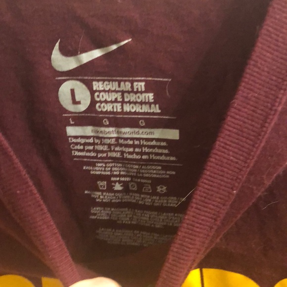 COPY - University of Minnesota Nike T-Shirt📝 - Picture 2 of 2